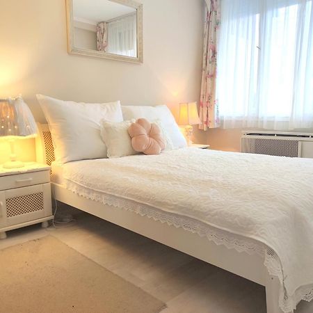 Strandfuerdo Apartman Eger Luaran gambar
