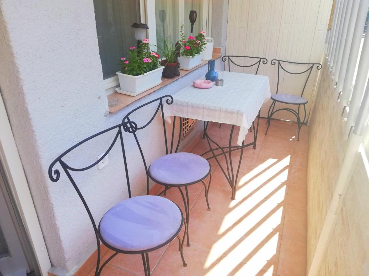 Strandfuerdo Apartman Eger Luaran gambar