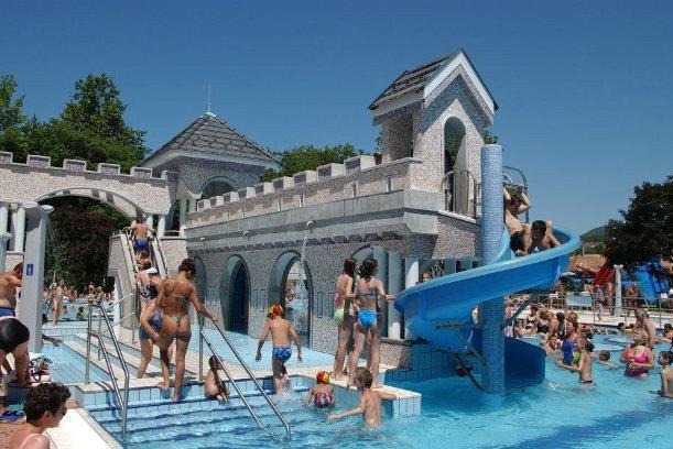 Strandfuerdo Apartman Eger Bilik gambar